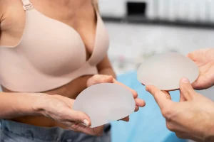 breast-implant-removal